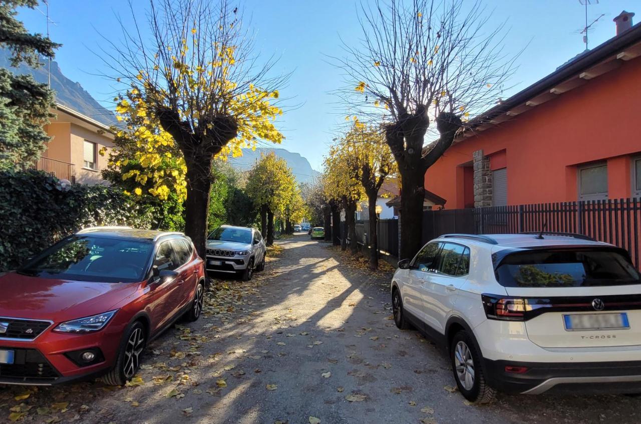Spacious Apartment At Como Lake Mandello del Lario Exterior foto
